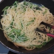 しらす 水菜 のりのパスタ レシピ 作り方 By こうのとり叶う 楽天レシピ しらす 水菜 のりのパスタ レシピ 作り方 By こうのとり叶う 楽天レシピ